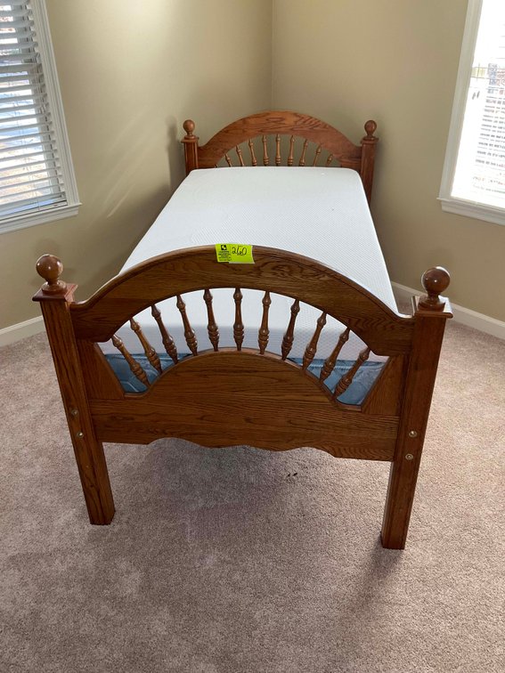 Image for Online Only Personal Property Auction in Clinton!