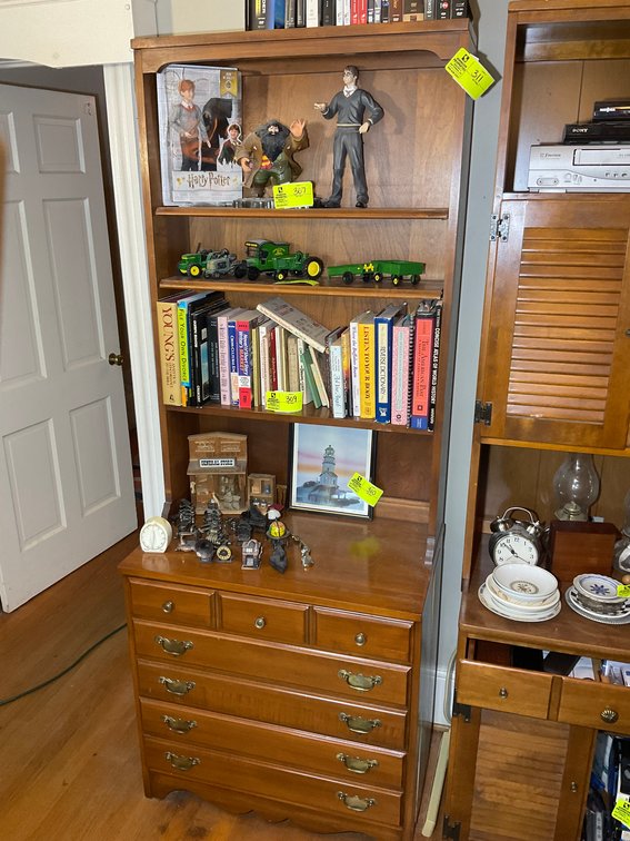 Image for Huge Online Only Auction for the Leo and Joyce Burkett Estate (deceased) with Lots of Doll Houses and Doll House items!