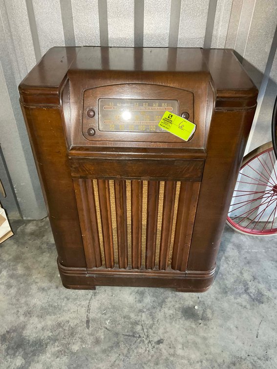 Image for Multi-Consignor Online Only Auction with Duck decoys, Arcade games, Beanie Babies and more!