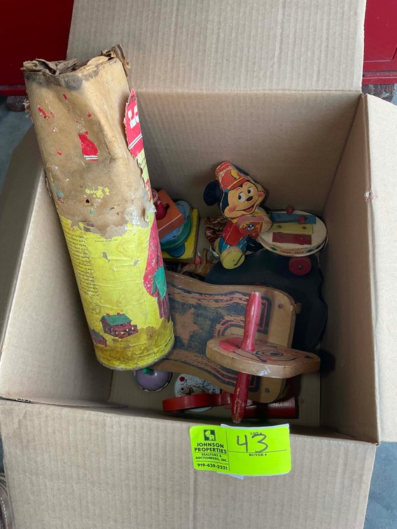 Image for Multi-Consignor Online Only Auction with Duck decoys, Arcade games, Beanie Babies and more!