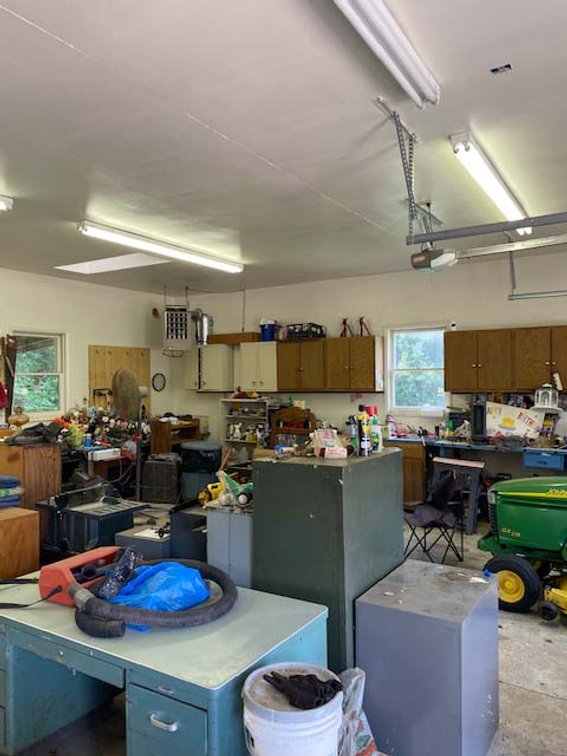 Image for Super Brick Ranch in an established neighborhood with a basement!  SOLD AND CLOSED DUE TO PRE-AUCTION MARKETING!