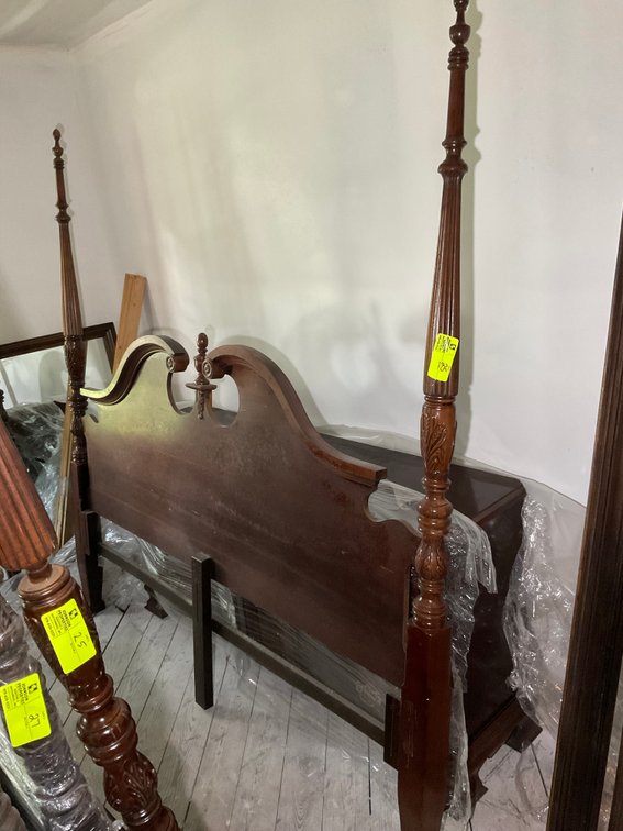 Image for Online Only Personal Property Auction in Downtown Smithfield