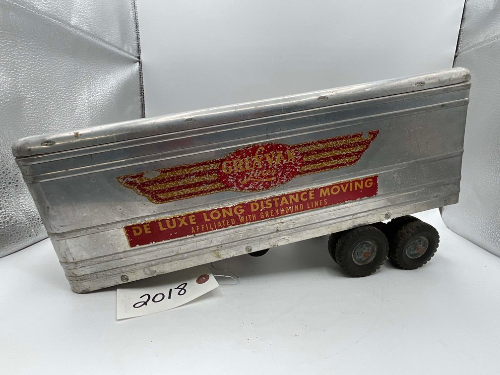 Image for Vintage Tin and Metal Toys and Handmade Knives Online Only Auction