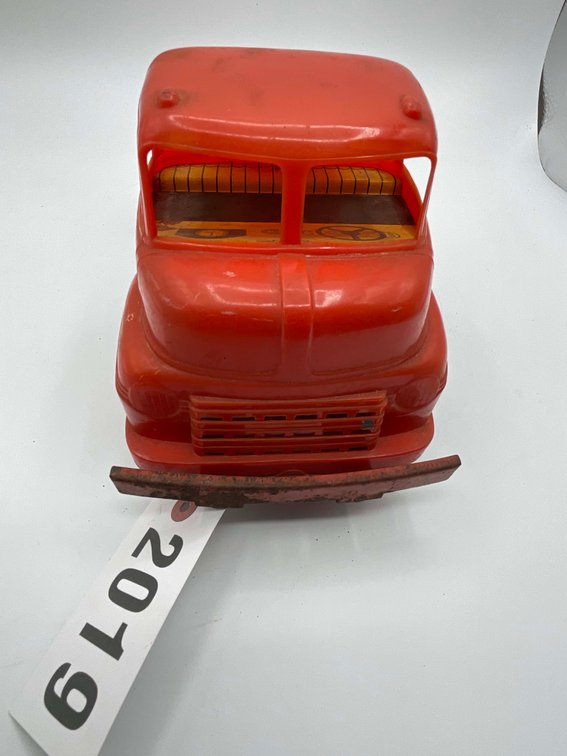 Image for Vintage Tin and Metal Toys and Handmade Knives Online Only Auction