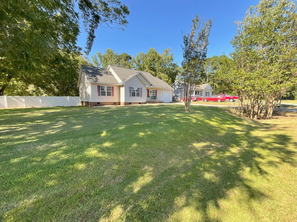 Image for Single Family Home Between Campbell University and Coats!