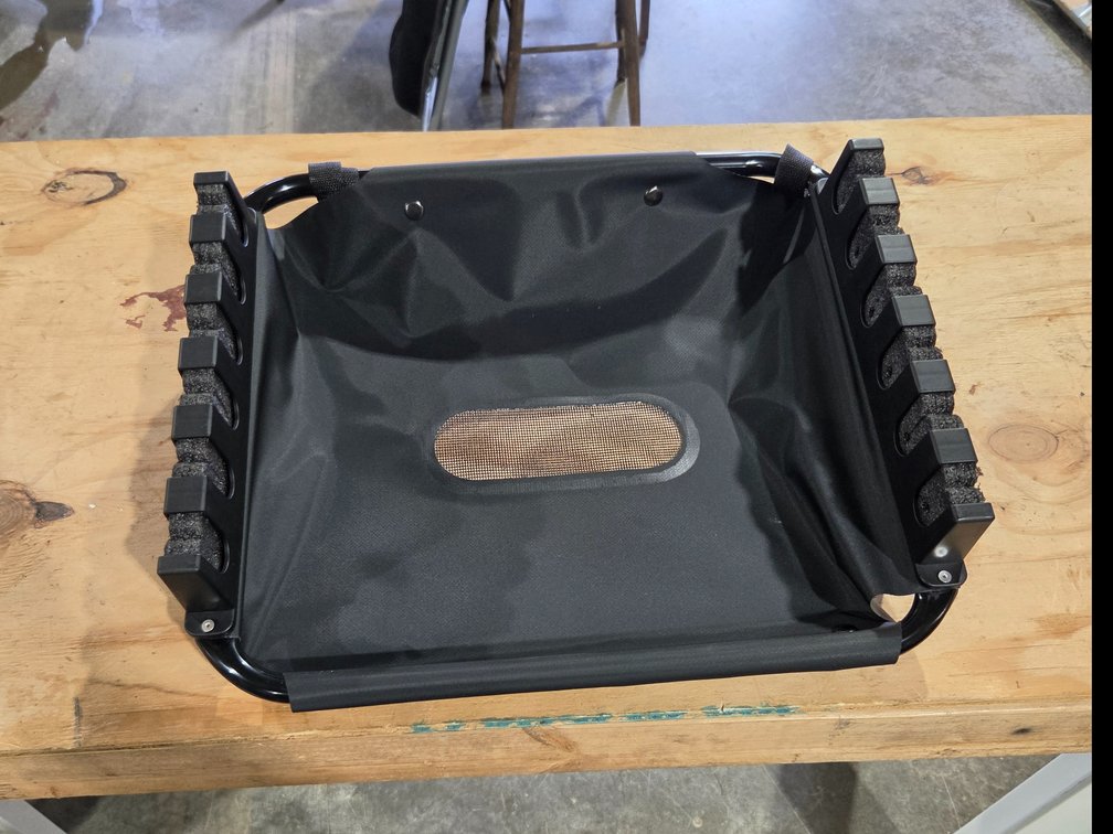 6-rod float tube holder and tackle tray R3C