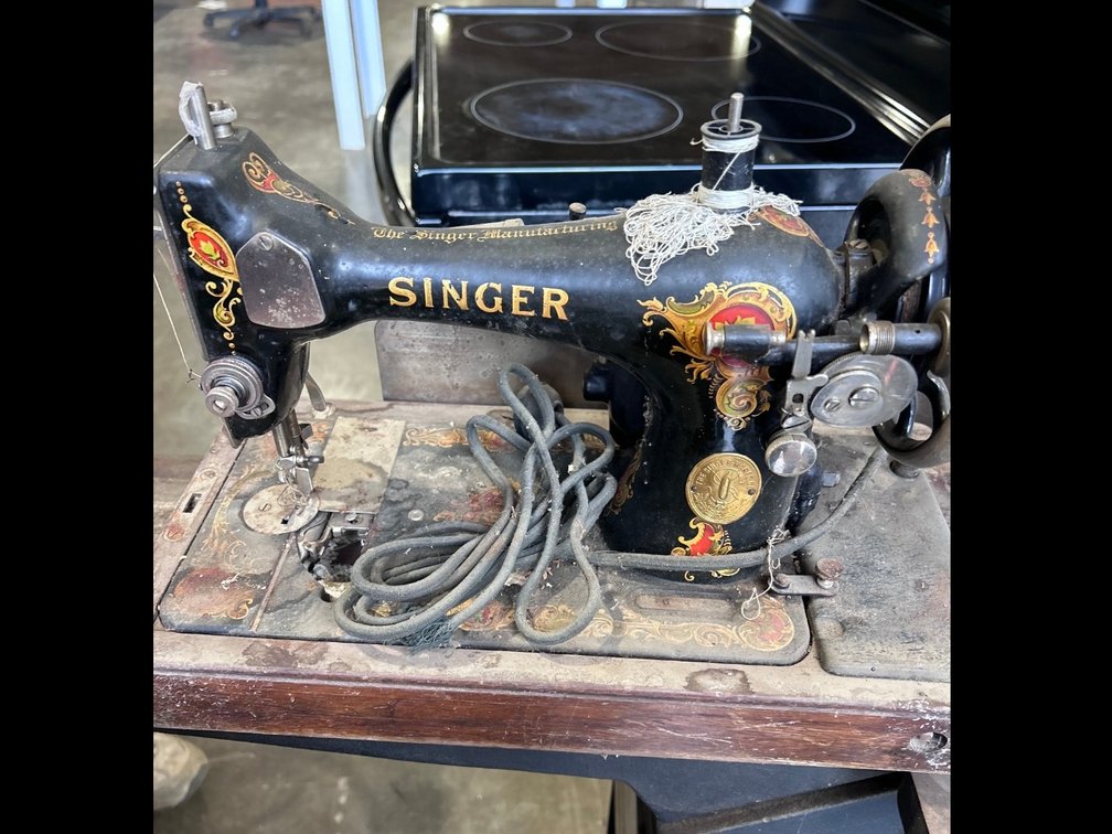 vintage Singer Sewing Machine