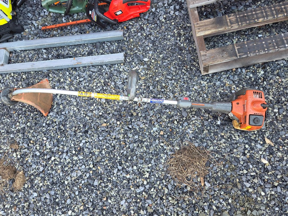 Husqvarna weedeater