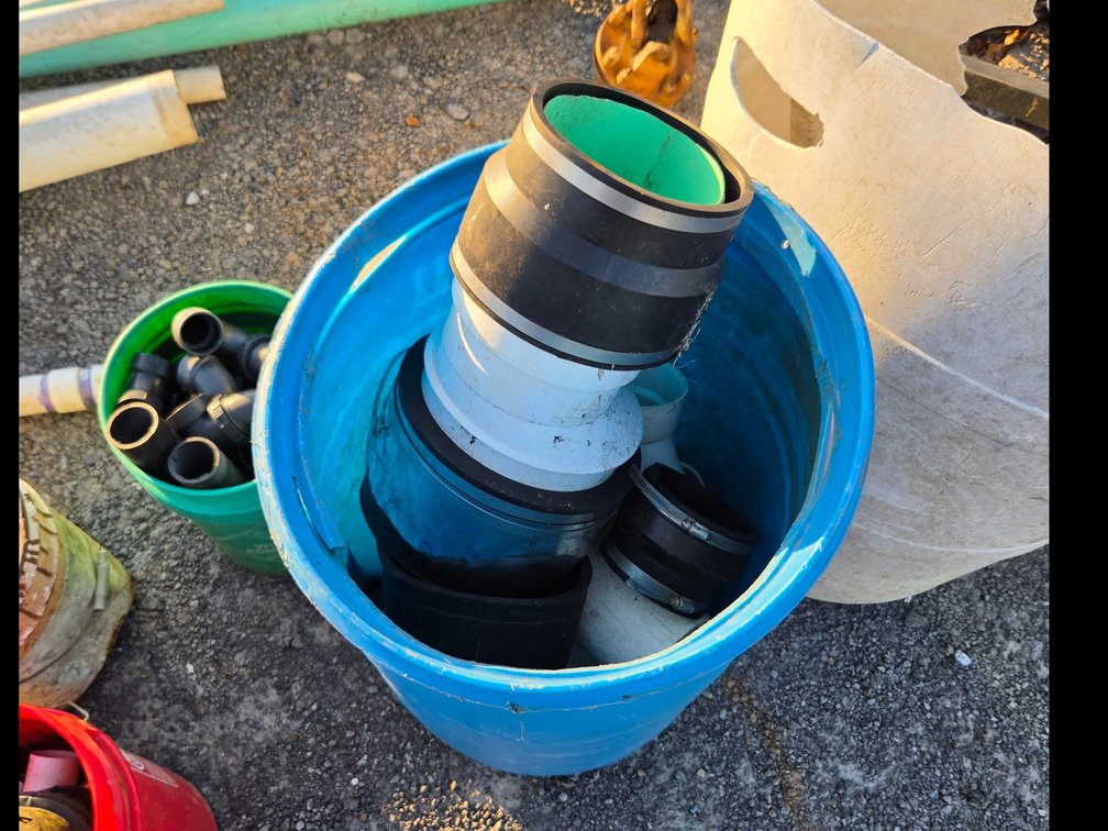 Blue barrel with fittings OSR5