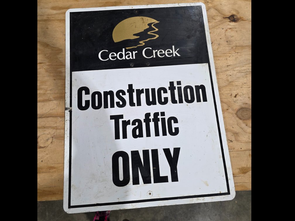 Large metal cedar creek sign R4A