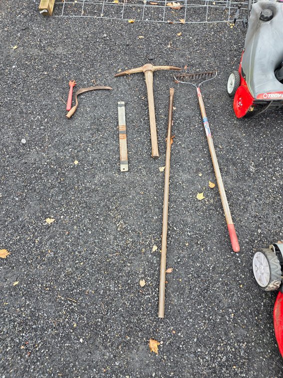 Tool lot