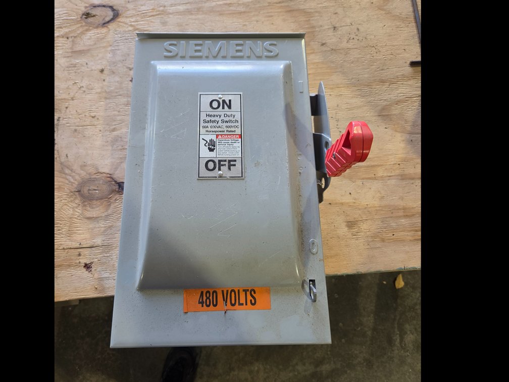 Type VBII heavy-duty fusible safety switch
