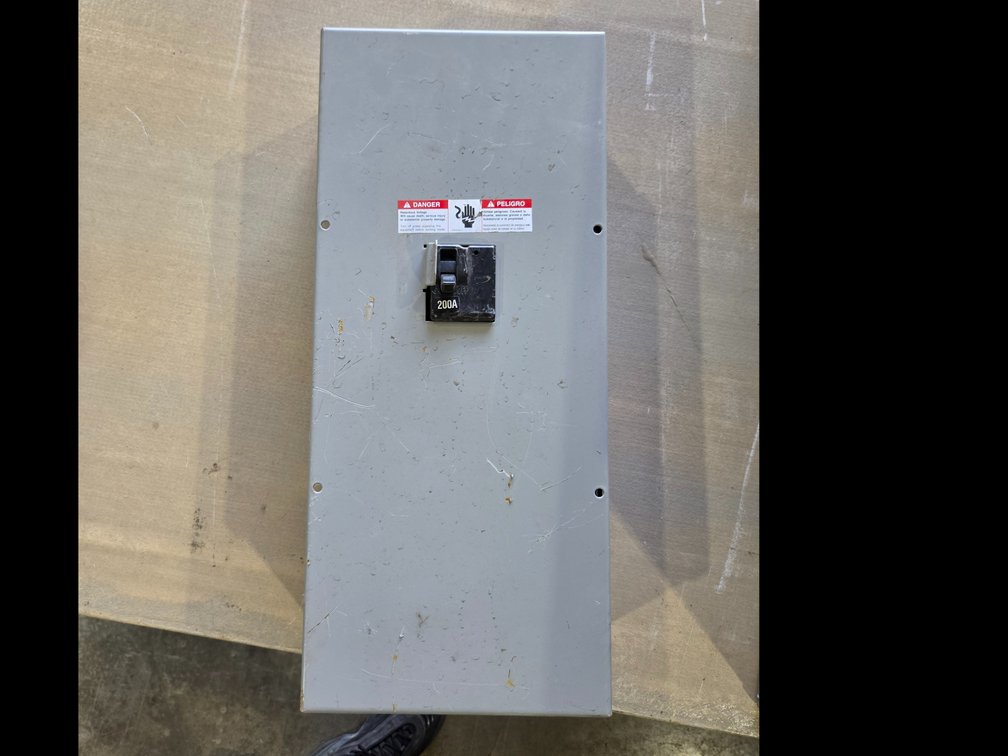 Siemens 200 Amp 2-Space 2-Circuit Small Main Breaker