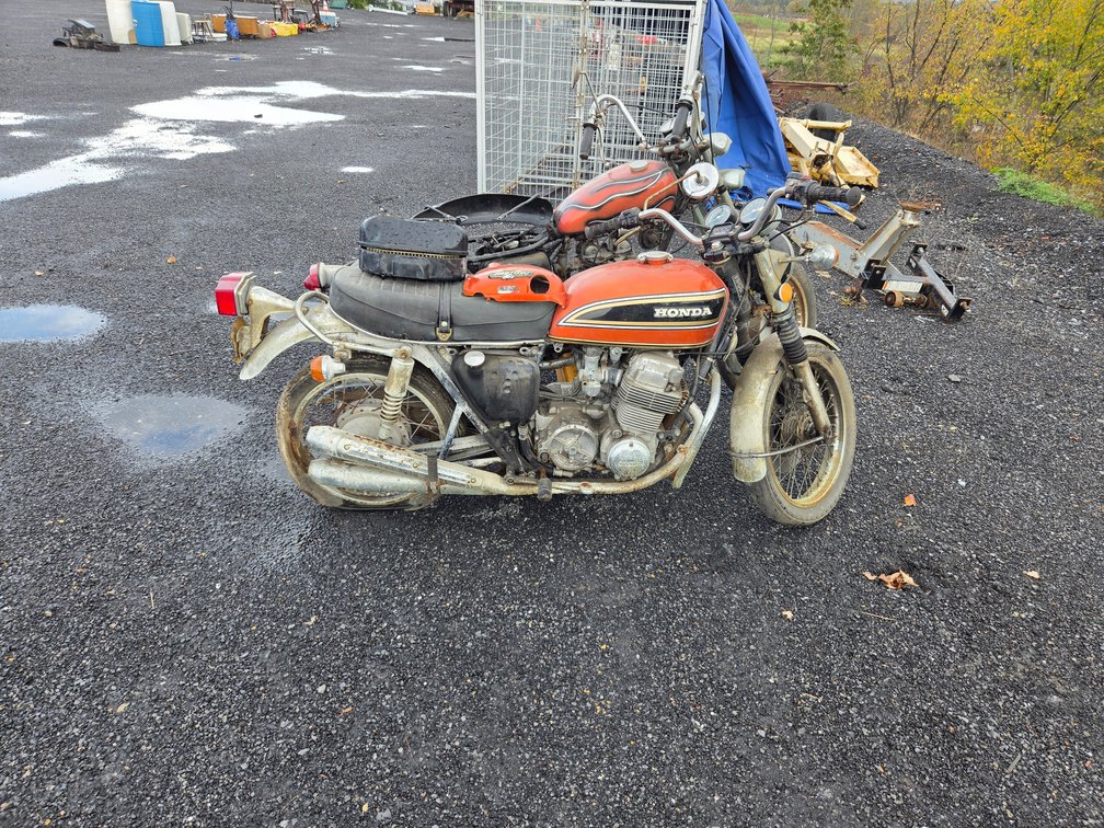 Honda CB750 Four No title