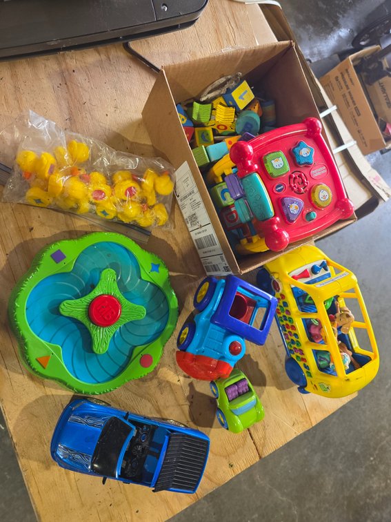 Kids toys