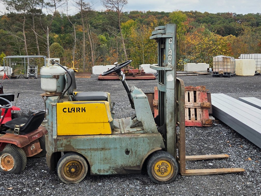 Forklift