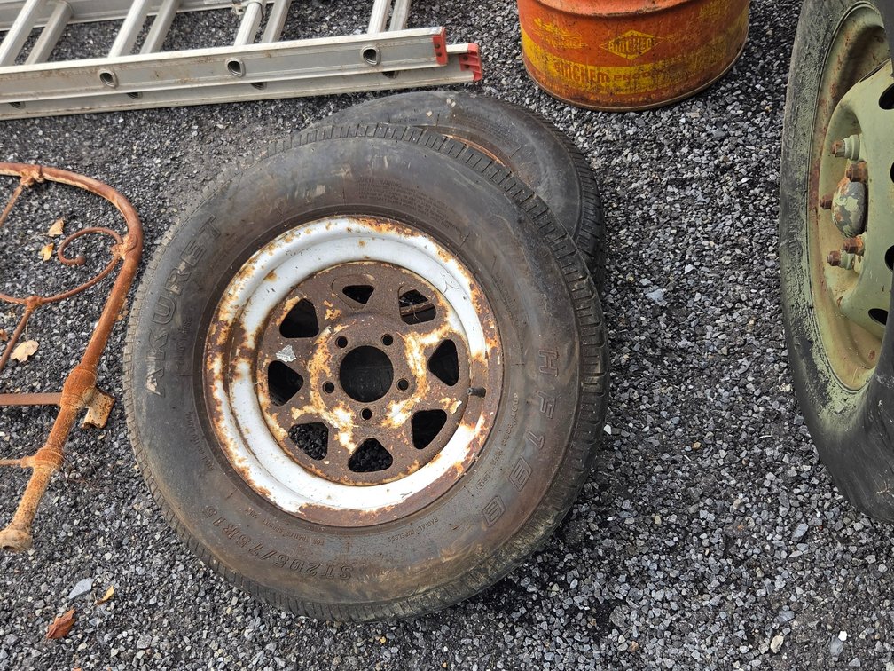 Trailer tires OSR4