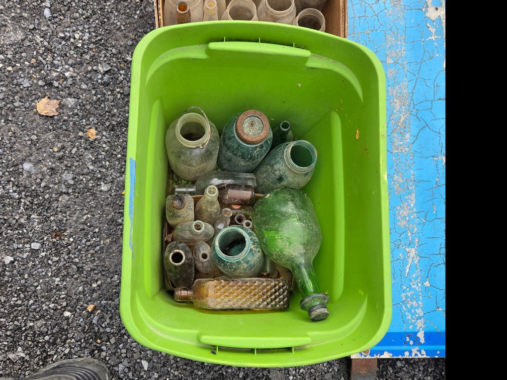 Tote of bottles OSR4