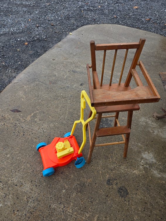 Baby doll high chair R3B