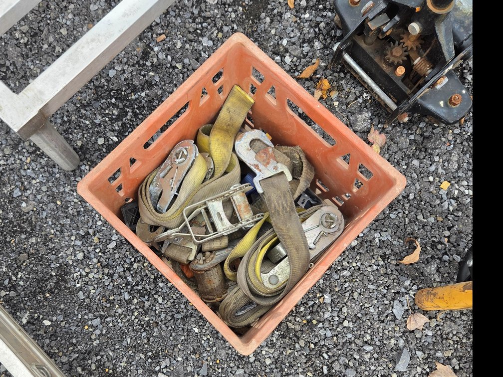 Crate of straps OSR4