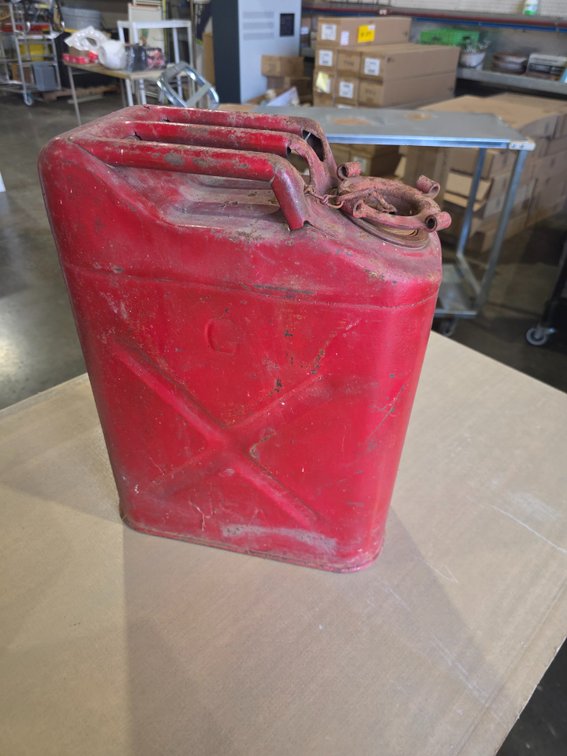 Metal fuel can R3CU