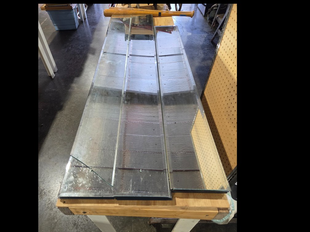 Wall mirrors/ vintage rocking chair R3A