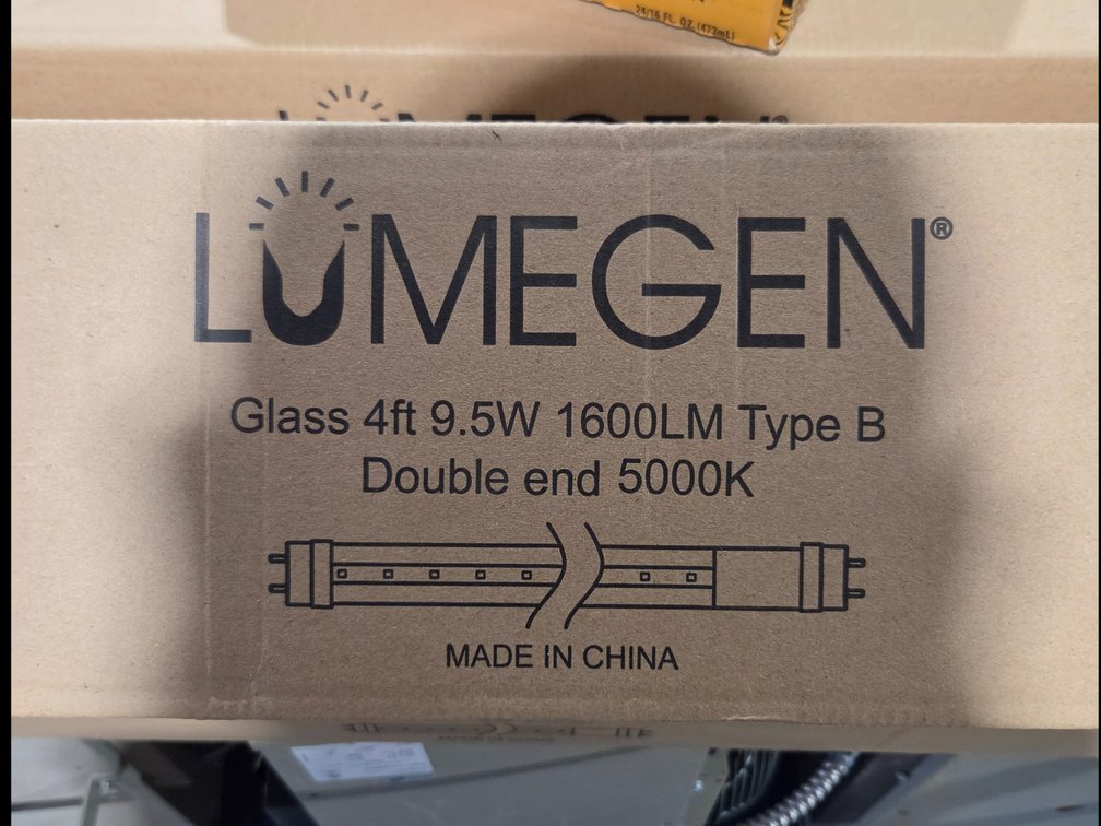 4' LED light bulb  Ballast Bypass / Direct Wire double-ended