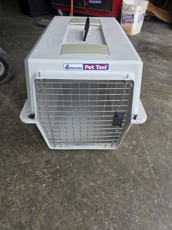 Pet carrier R3AU