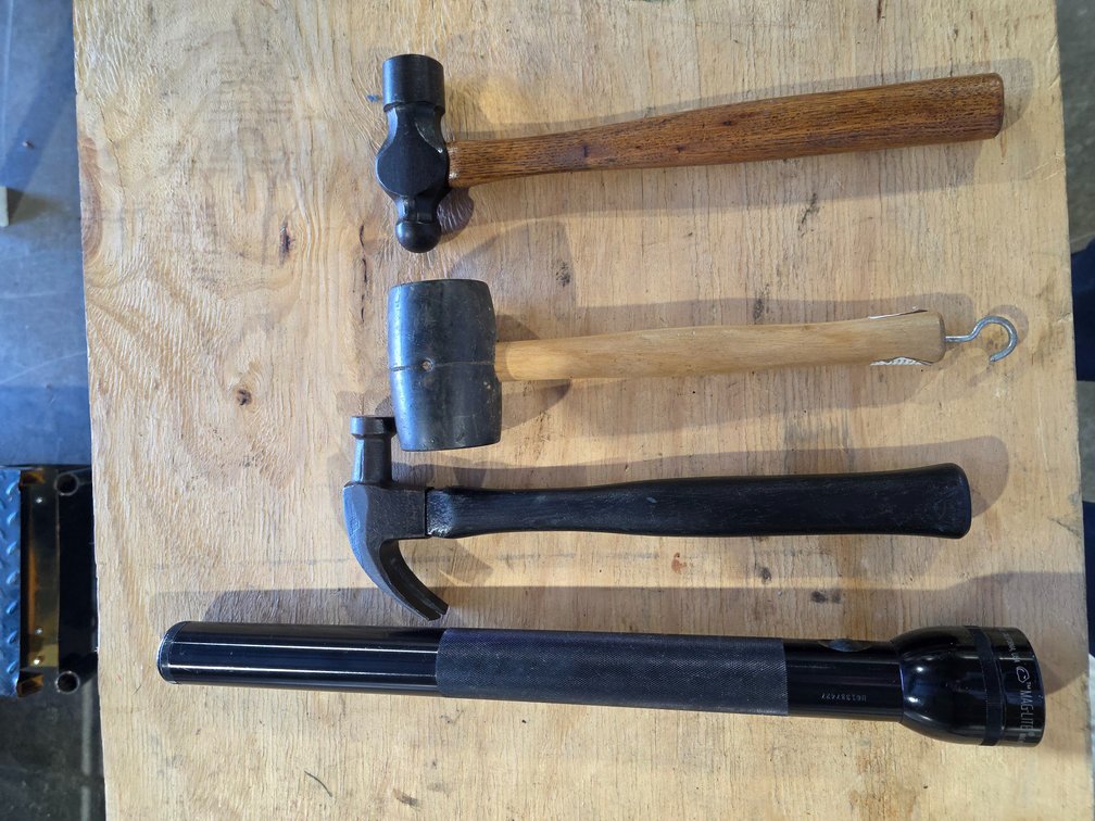 Hammer lot R1C