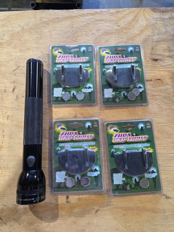 Mag light lot R1CU