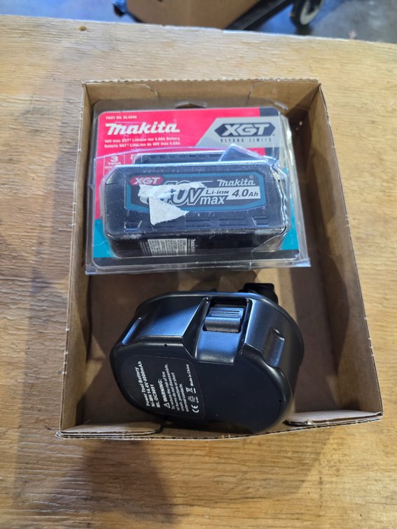 Battery lot R1C