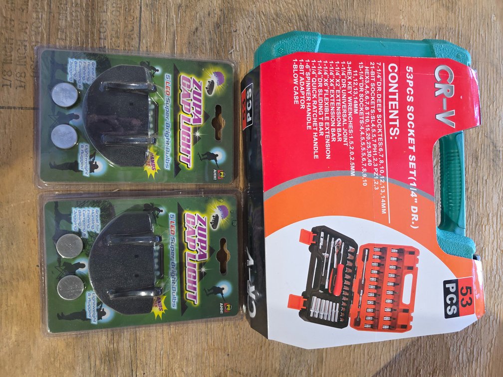 Socket set R1CU