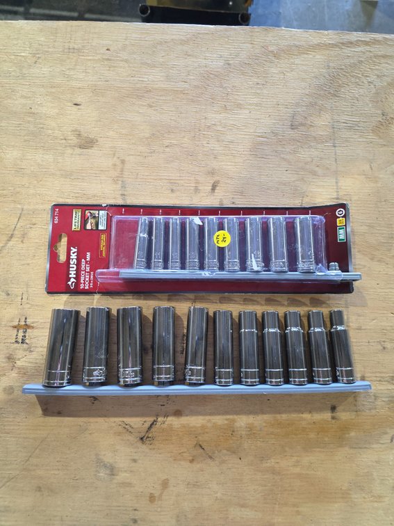 Socket set R1C