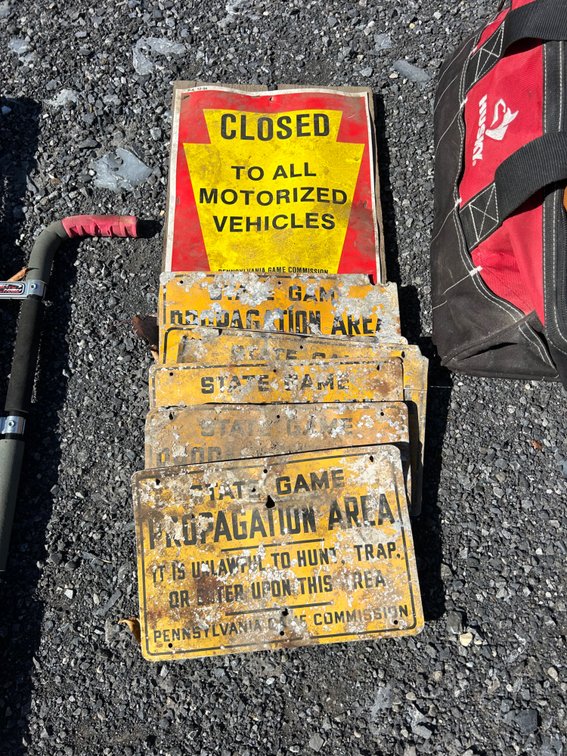 Metal Game Commission Signs OSR4