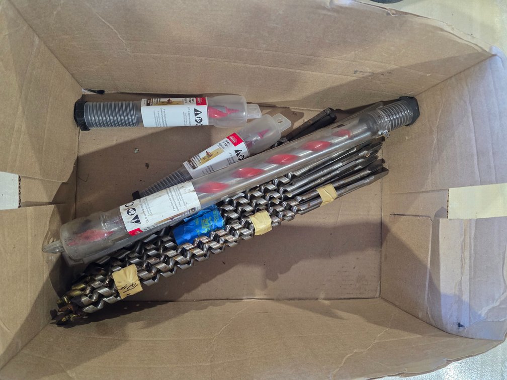 Wood auger bit R1BU