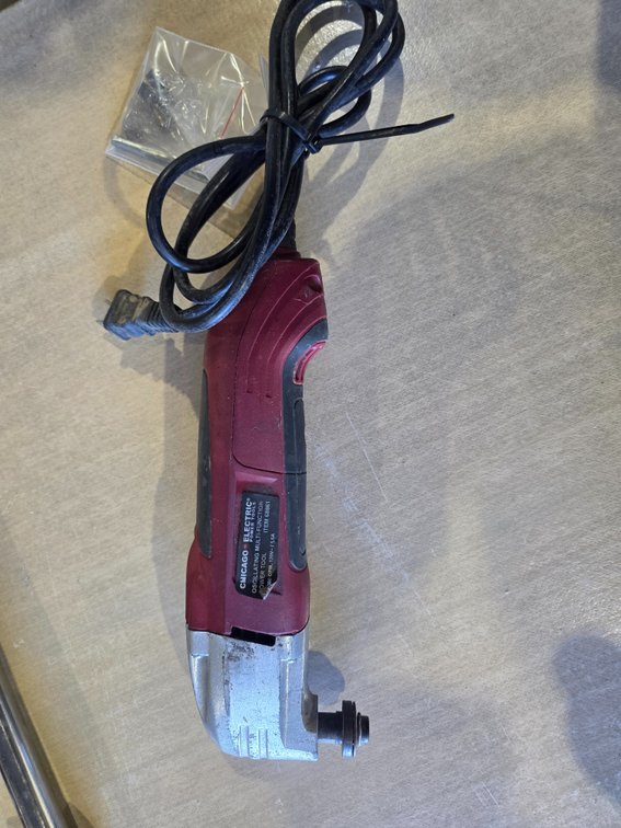 Chicago Electric oscillating tool R1B