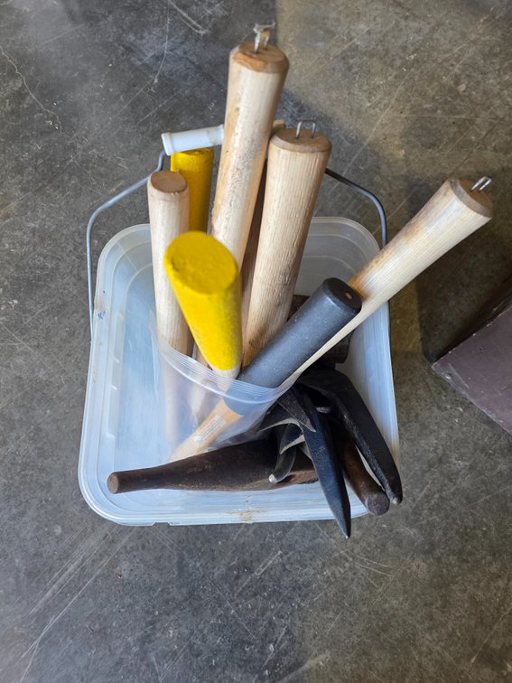 Handle lot R1BU