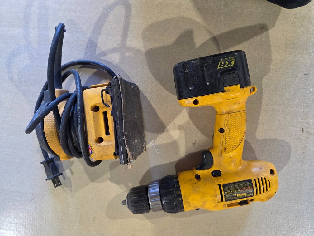 Dewalt lot R1C