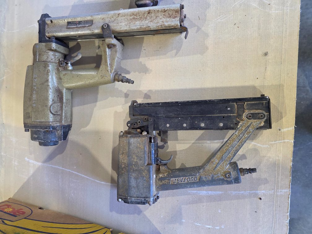 Air nailer and stapler R2c