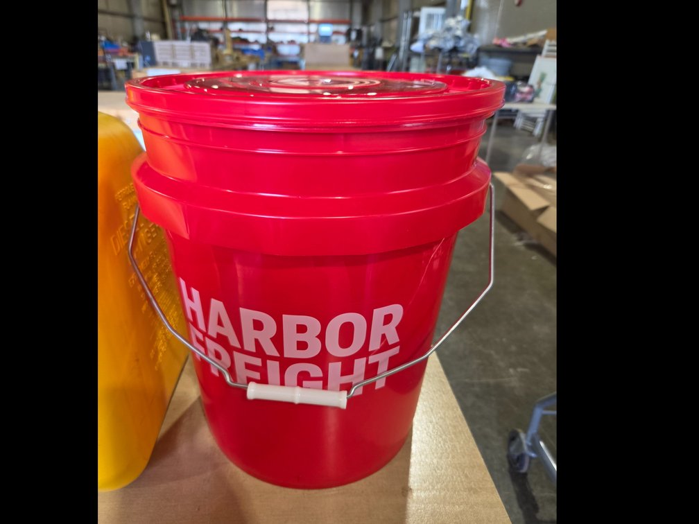 New 5 Gallon Bucket R2C