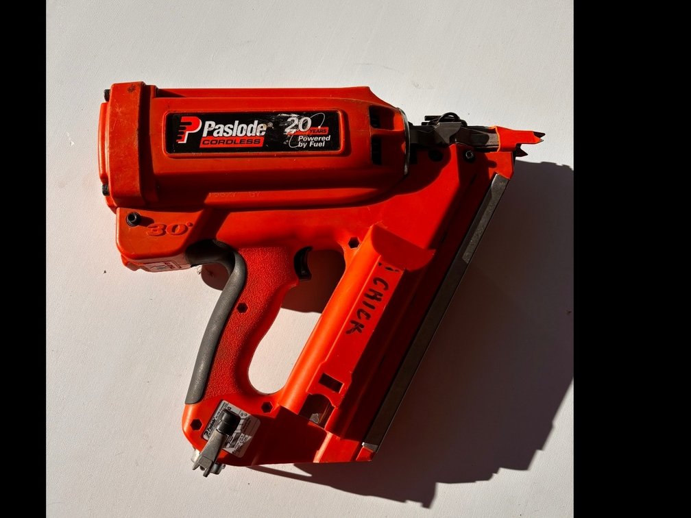 Paslode 30-Degree Cordless Framing Nailer