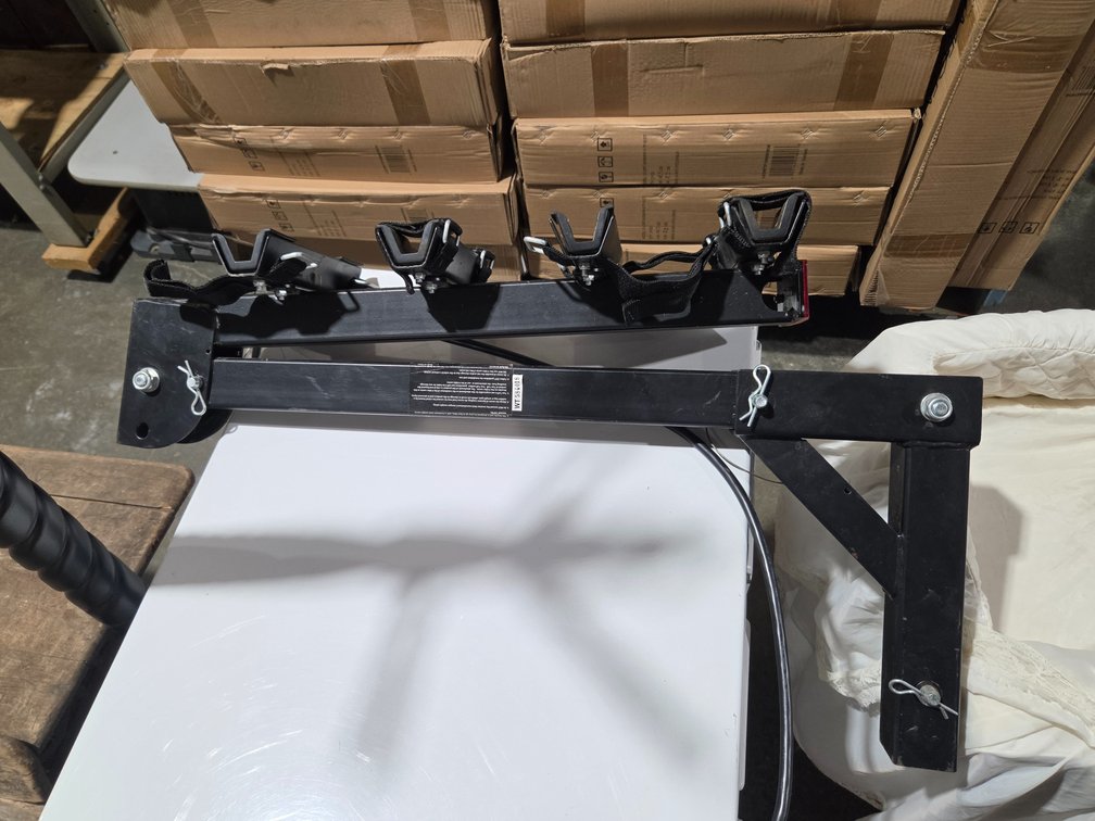 Bicycle rack hitch