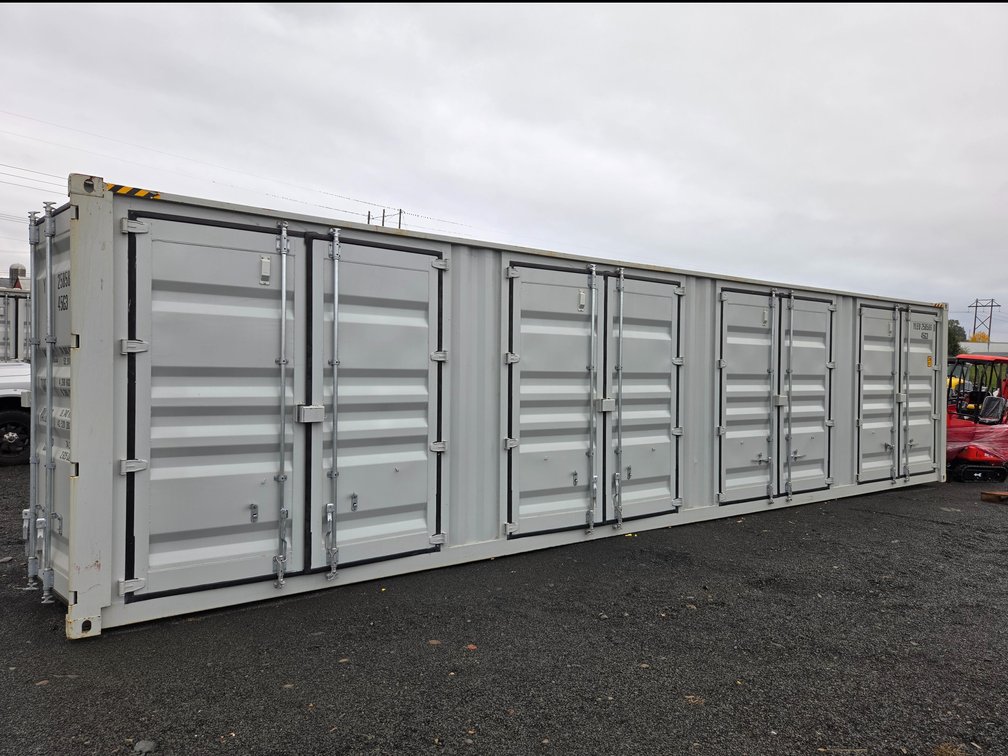40' Shipping Container with 4 doors  #8586