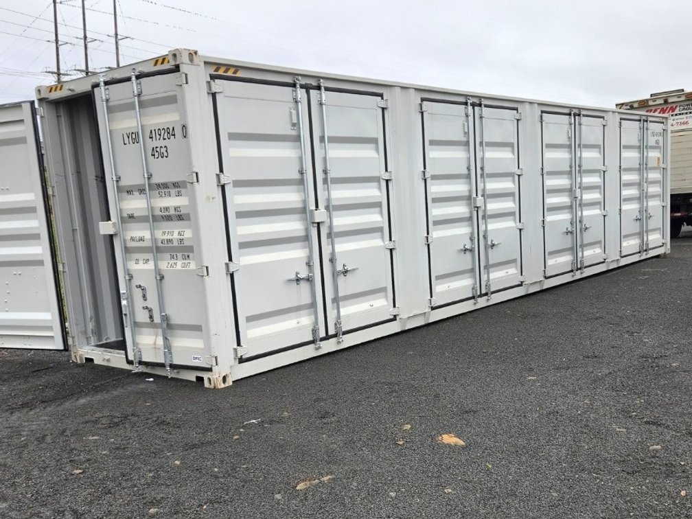 40'Shipping Container with 4 doors #9284