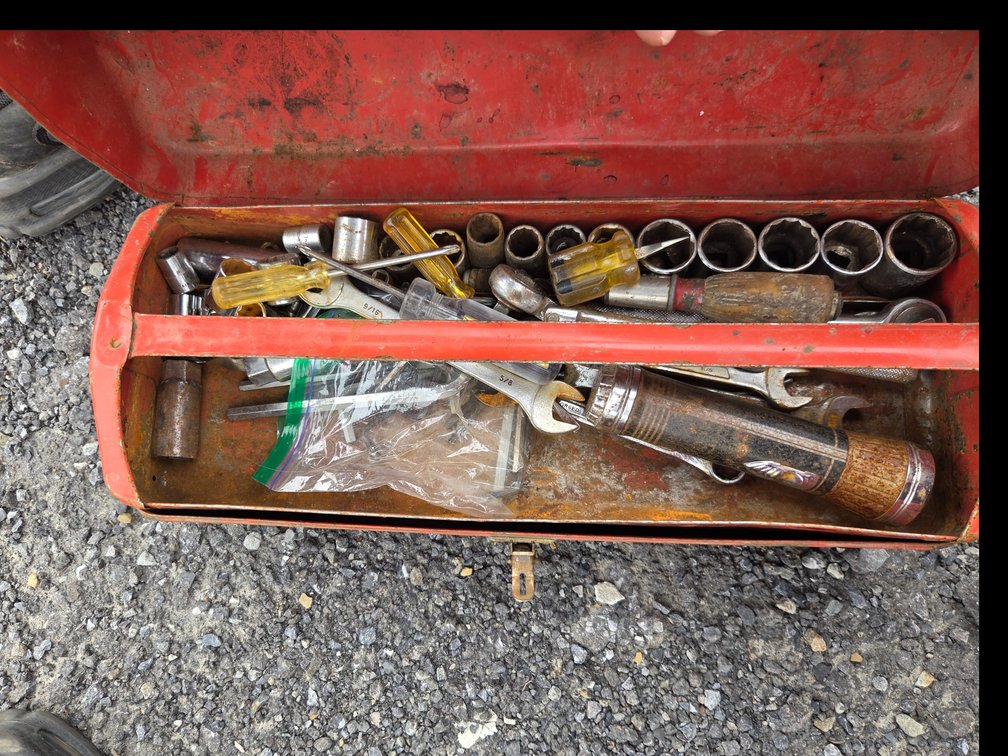 Toolbox with contents OSR6