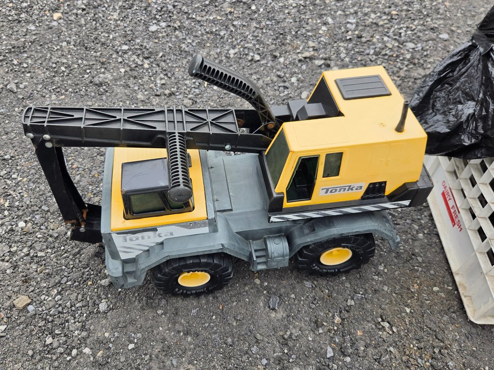 Tonka Mighty Crane