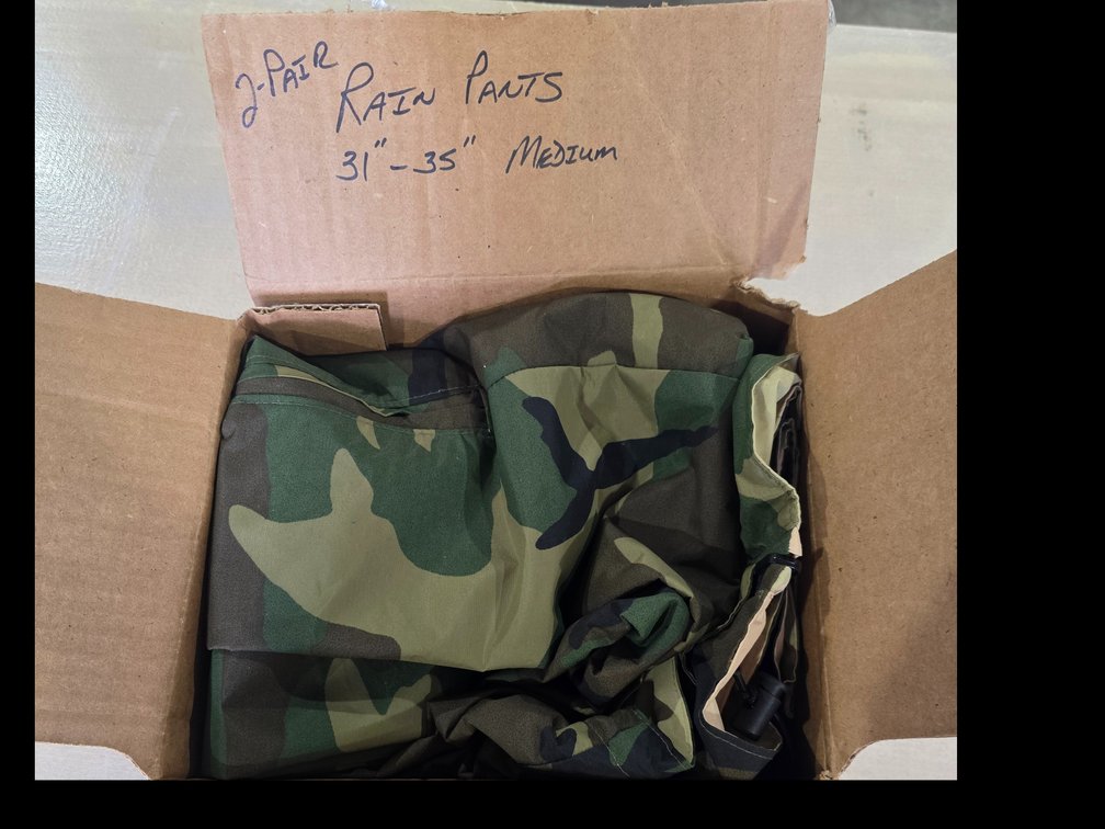 2 pair camo rain pants 31-35 medium
