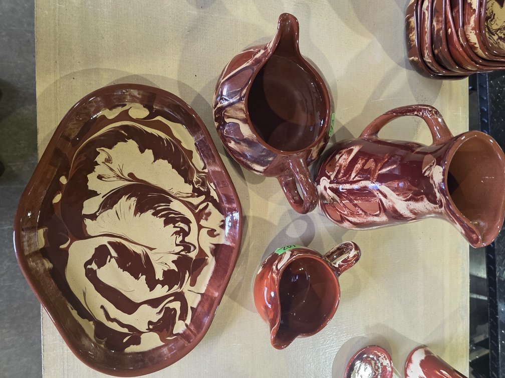 Marbled set