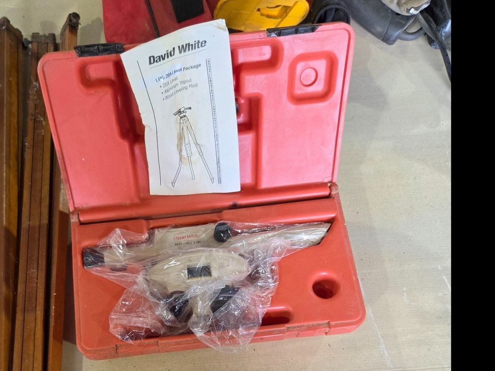 David White Meridian L6-20 Optical Level / Sight Level Kit