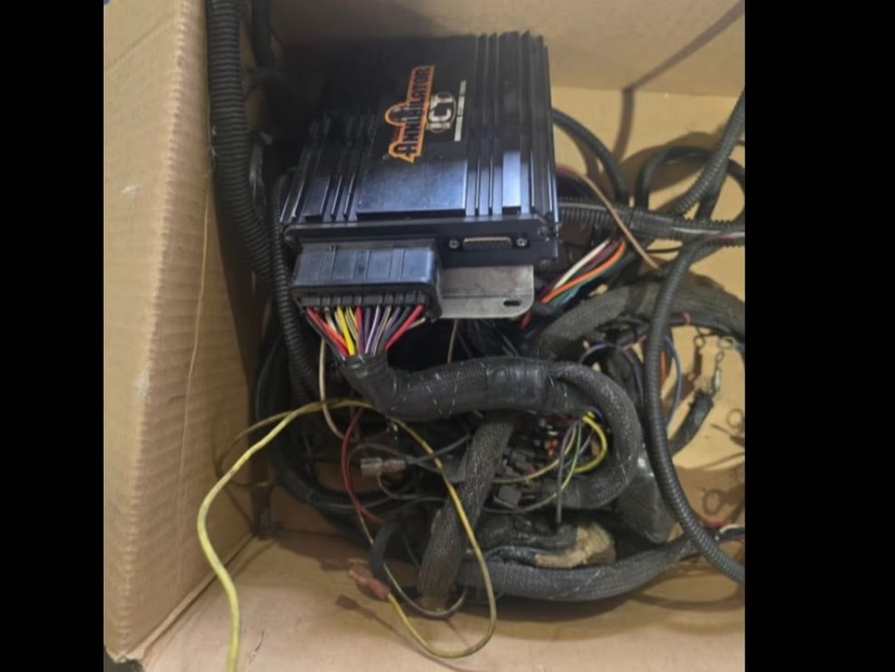 Tuning Kit. Cylinder timing fuel controller